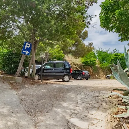 Twin House - Le Lecce Apartman *