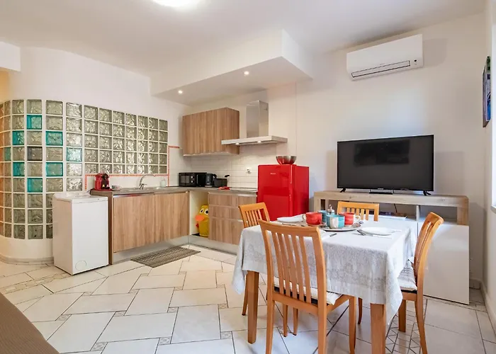 Twin House - Le Lecce